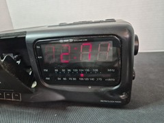 Vintage SOUNDESIGN AM/FM Alarm Clock Radio Cassette Player Model 3832B Tested