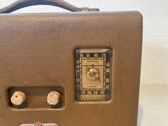 General Electric HB-402 Portable Suitcase Radio (1939)