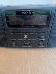 Vintage Zenith Z321B Digital AM/FM Clock Radio w/Cassette Player & Nature Sounds