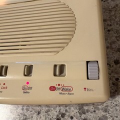 Vintage GE Softlite AM/FM Alarm Clock Radio Model 7-4657A Works Great Light