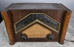 Vintage 1946 Zenith 6D029 Console-Tone Boomerang Tube Radio Works