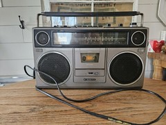 Vintage Sanyo M9930 Radio Works