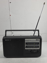 Vintage Sony AM/FM 2 Band Radio ICF-38