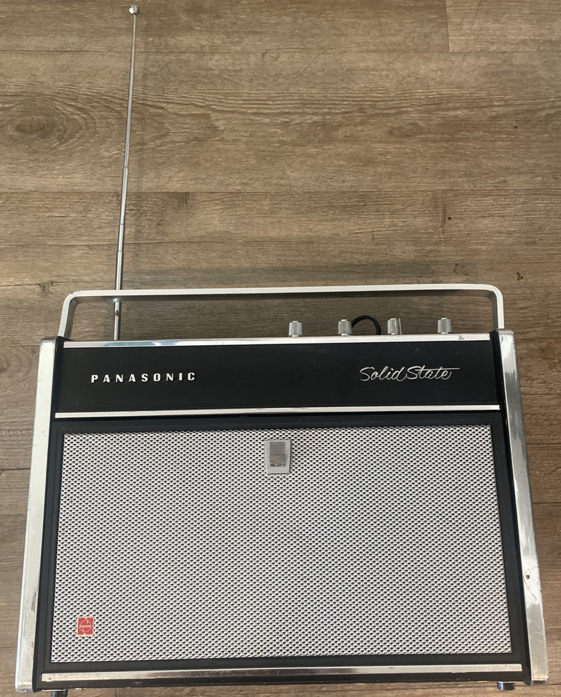 Panasonic Black + Silver Transistor Radio Phono FM-AM SG-610 Tested/Works 10×14”