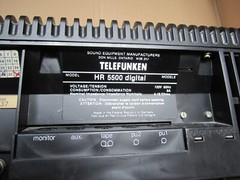 Vintage Telefunken HR5500 Digital AM / FM Receiver with Cables Germany