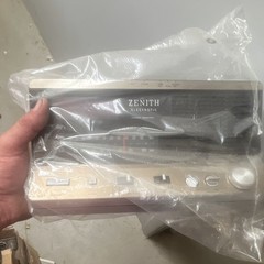 Zenith Radio Corp Allegroline R462 AM/FM Alarm Clock Radio Model R462