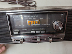 Vintage Retro Woodgrain Stereo AM FM Monteverdi Taiwan J928 Needs Antenna Wire