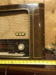 Metz 409/3D 1950’s German Radio Large Tabletop Tube AM FM SW Radio