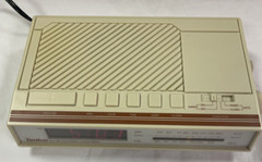 Vintage Tenkai AM/FM Clock Radio Model RC5 Works Made Hong Kong in VGC