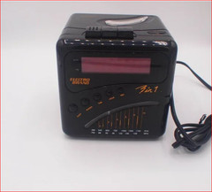 BRAND NEW Vintage Cube Style AM/FM Clock Radio Cassette Player.