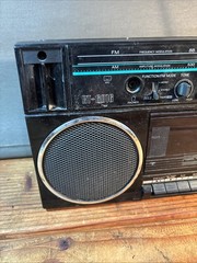 Vintage Toshiba Radio RT-6016 Black Retro Boom Box /No Batteries