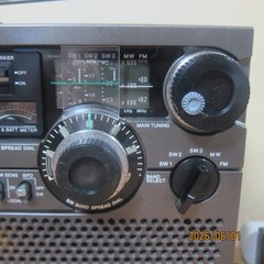 SONY ICF-5900 Sky Sensor 5-band Radio Later Model w/Separate Timer Apter Working