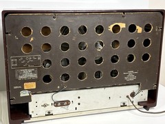 Vintage Philips P145 Tube Radio Working AM Shortwave Wood Cabinet Toronto 1950s