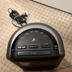 Vintage Zenith Digital Clock Radio W/Tv/Weather Band Z203B NOS!