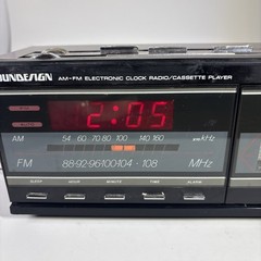 Vintage 80s Soundesign 3838WAL Cassette Player/Digital Clock/ Radio Works