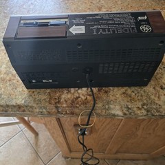 Vintage General Electric GE AM FM Clock Radio Model 7-4691A – Tested/Works