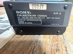 Sony Air-8 Handheld Synthesized Receiver 4-Band PSB/AIR/FM/AM Radio Manual Cover