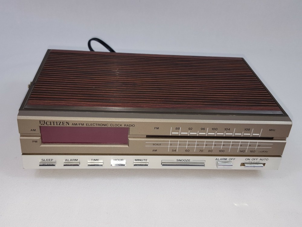 Citizen Vintage Clock Radio JCR360 Silver Woodgrain Plastic Alarm Hong Kong