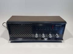 Panasonic RE-6513 Vintage AM FM Wood Grain Radio Works Loud Retro Tabletop Read