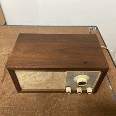 Vintage KLH Model Twenty One 21 FM Table Radio Wood Cabinet working condition
