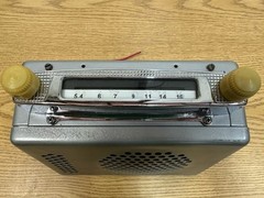 VG CONDITION! vintage 6-volt Motorola Car Radio Model 404** UNTESTED