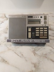 SONY VINTAGE RADIO STAND