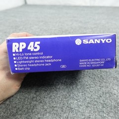 Sanyo RP 45 AM/FM Stereo Portable Radio Walkman With Headphones Box Vintage