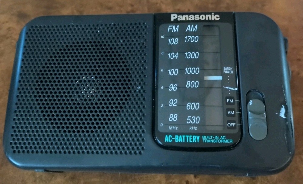 Vintage Panasonic RF-544 Fm/am Portable Radio