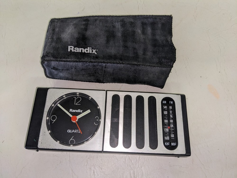 Vintage Randix QCR-18S Portable Radio & Alarm Clock (ZD)