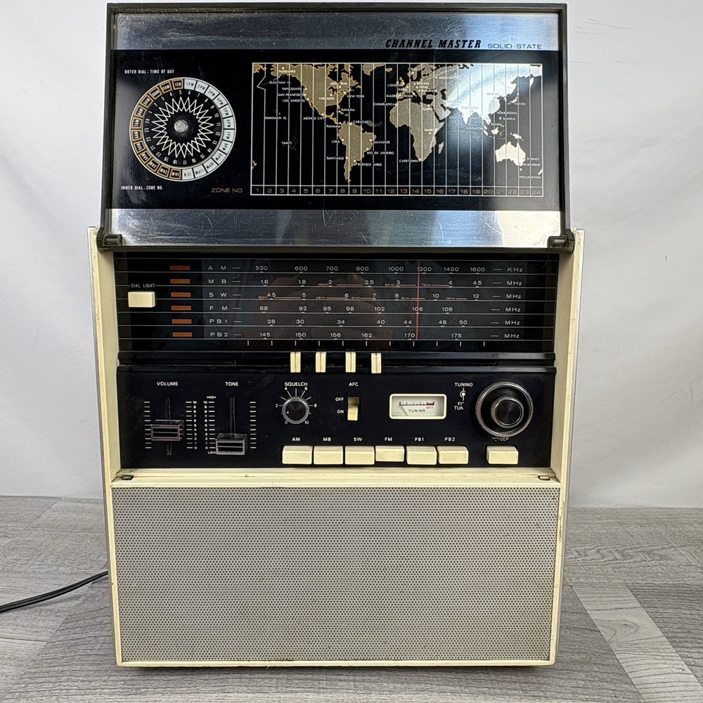 Vintage Channel Master 6247 Multiband Radio AM/FM/SW Portable Japan Working!