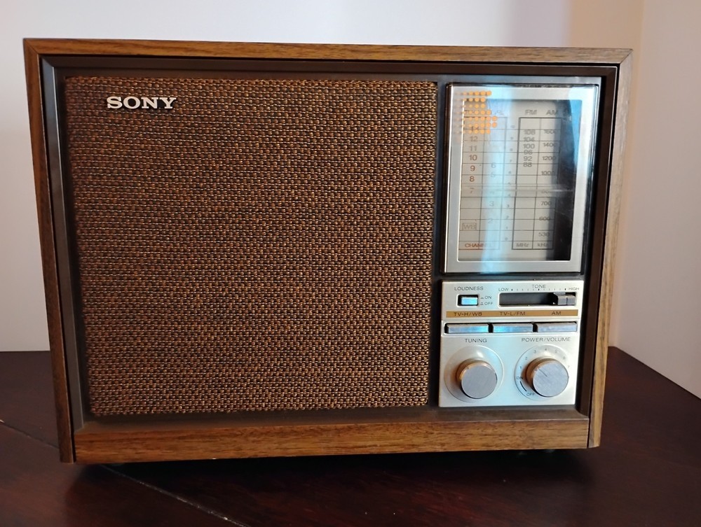 Vintage Wooden SONY AM/FM Table Radio TFM-9450W Tested & Working
