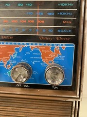 Vintage Seiko AM FM Radio Encased Embossed Leather Battery Or Electric Works
