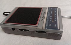 RadioShack REALISTIC AM FM POCKET RADIO 12-719 works! w/battery Great condition!