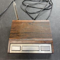 REALISTIC 12-140 WEATHER RADIO ALERT 3 CHANNEL * SIMULATED WALNUT GRAIN FINISH