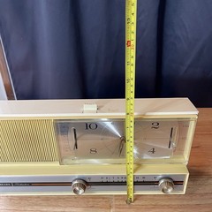 Vintage Sears Silvertone 4044 Ivory AM Clock Radio 1960s MCM Works