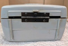 Vintage Zenith Mid-Century Portable Radio – Light Blue – MCM Project Display