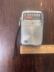 VTG Long Range Solid State AM Radio GE Ex.Work Cond P27106 Pocket Radio 4.5”High