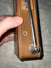General Electric AM/FM Radio AM/FM Leather Case P-975B Tested Working See Video