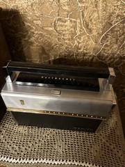 Vintage Zenith Trans-Oceanic Royal 1000D All Transistor Shortwave w Accessories