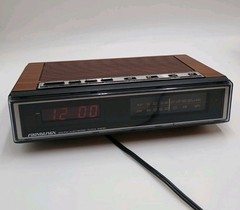 Vintage Sound Design Clock Radio Model 3691-(C) Wood Veneer Tested – Works