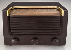 5 VERY COOL VINTAGE TABLE RADIOS