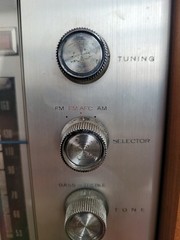 Panasonic Model RE-7487 FM-AM 2-Band Radio