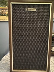 COMMODORE Stereo Matic Sound Radio & 2 COMMODORE speakers