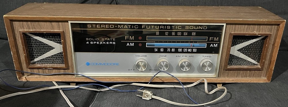 Vintage Space Age COMMODORE FUTURISTIC SOUND Radio JAPAN MCM Mod Design