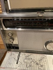 Vintage Zenith Royal 3000 Trans-Oceanic FM-AM Multiband Radio WORKING READ
