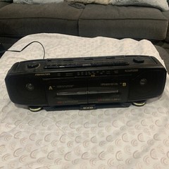 SOUNDDESIGN Cassette Player AM FM Stereo Radio Boombox 4749BLK