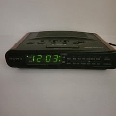 Vintage Wood Grain Sony Dream Machine ICF-C430 Dual Alarm AM/FM Clock Radio