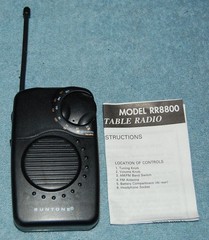 Suntone AM/FM Portable Radio (#RR8800) With Operating Instructions, Tested