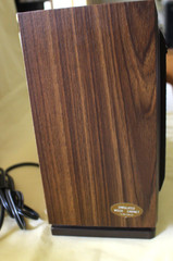 Sony Wood Grain Look Table Top Working AM/FM Plug In Radio Model ICF-9740W