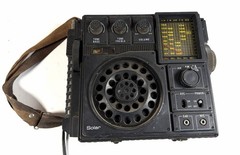 1970S Solar MODEL 1822 PORTABLE RADIO International Korean Electronics